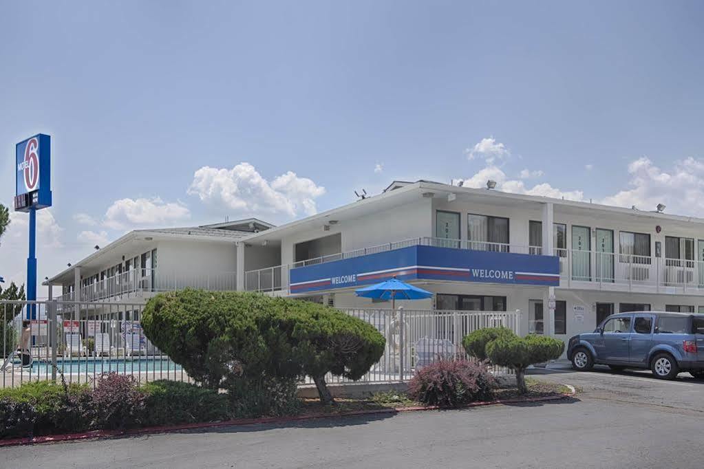 Motel 6-Reno, Nv - West Exterior foto